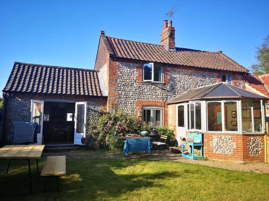 Heath Cottage Lower Southrepps North Norfolk Cromer Exteriör bild